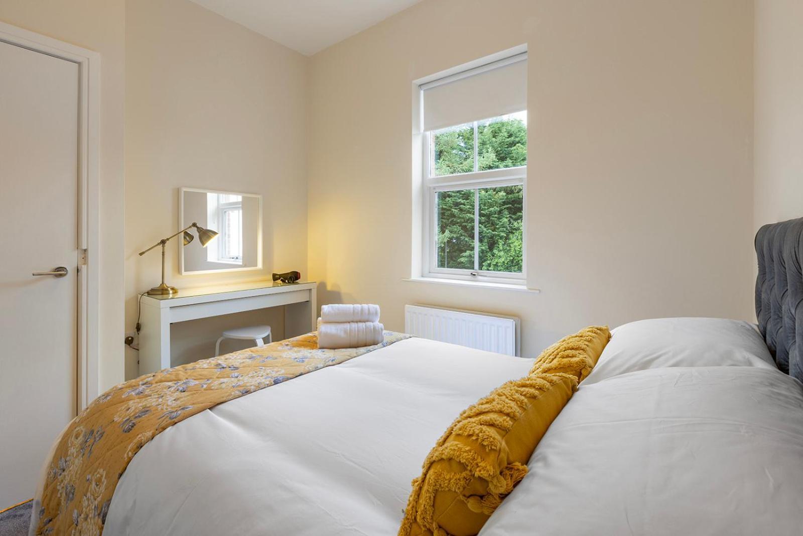 Riverside Townhouse Antrim Esterno foto
