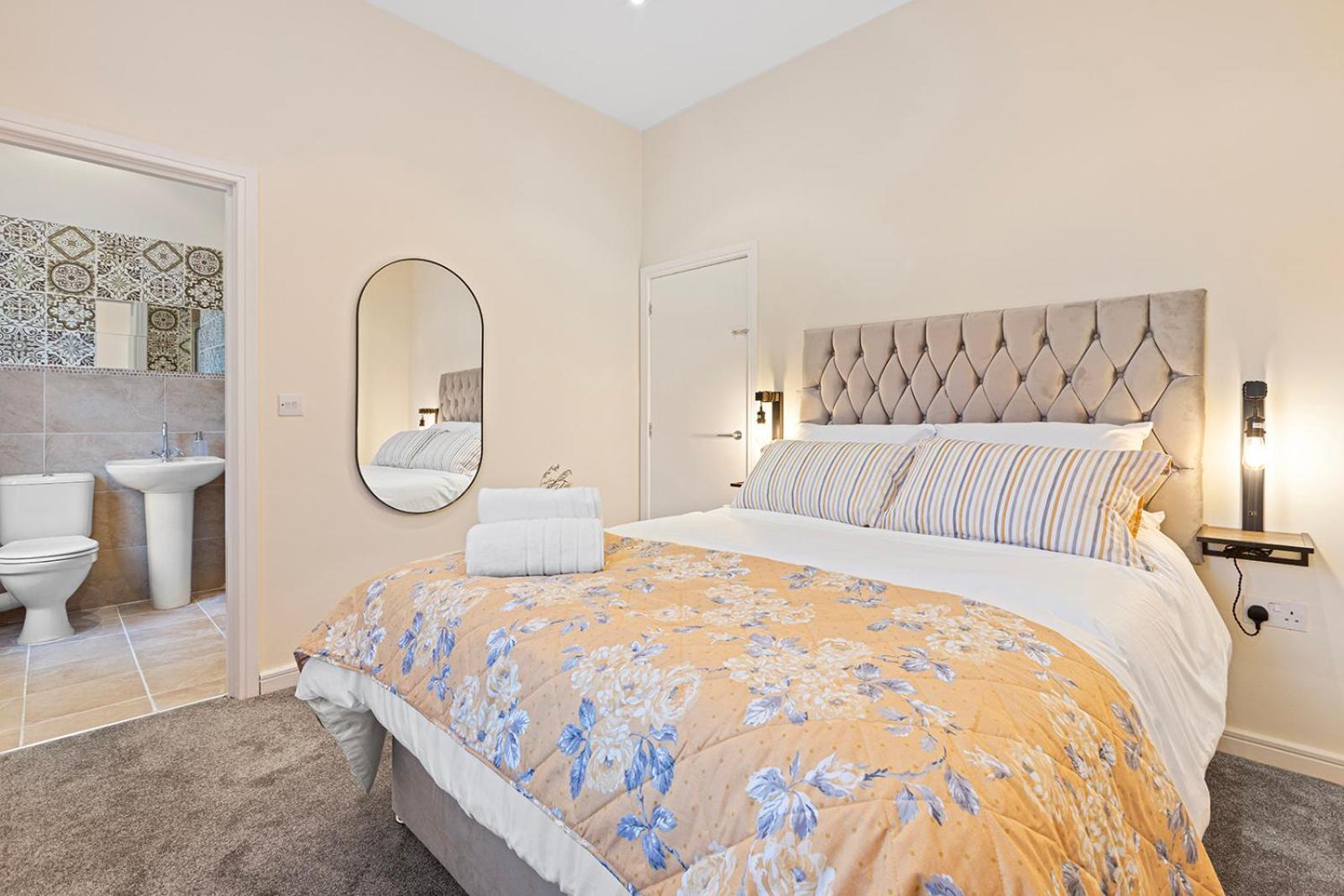 Riverside Townhouse Antrim Esterno foto