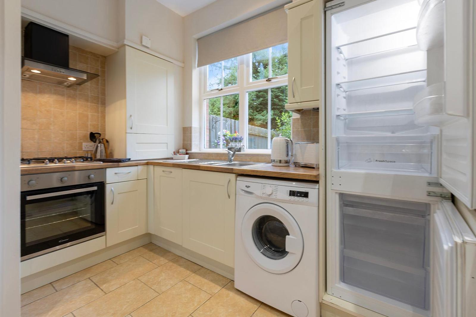 Riverside Townhouse Antrim Esterno foto
