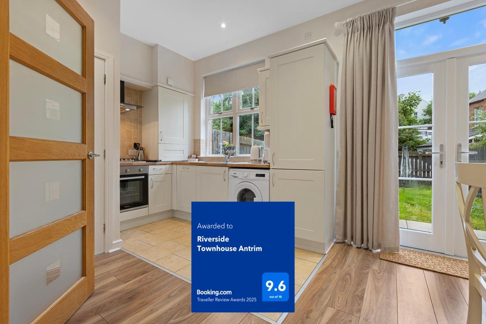 Riverside Townhouse Antrim Esterno foto