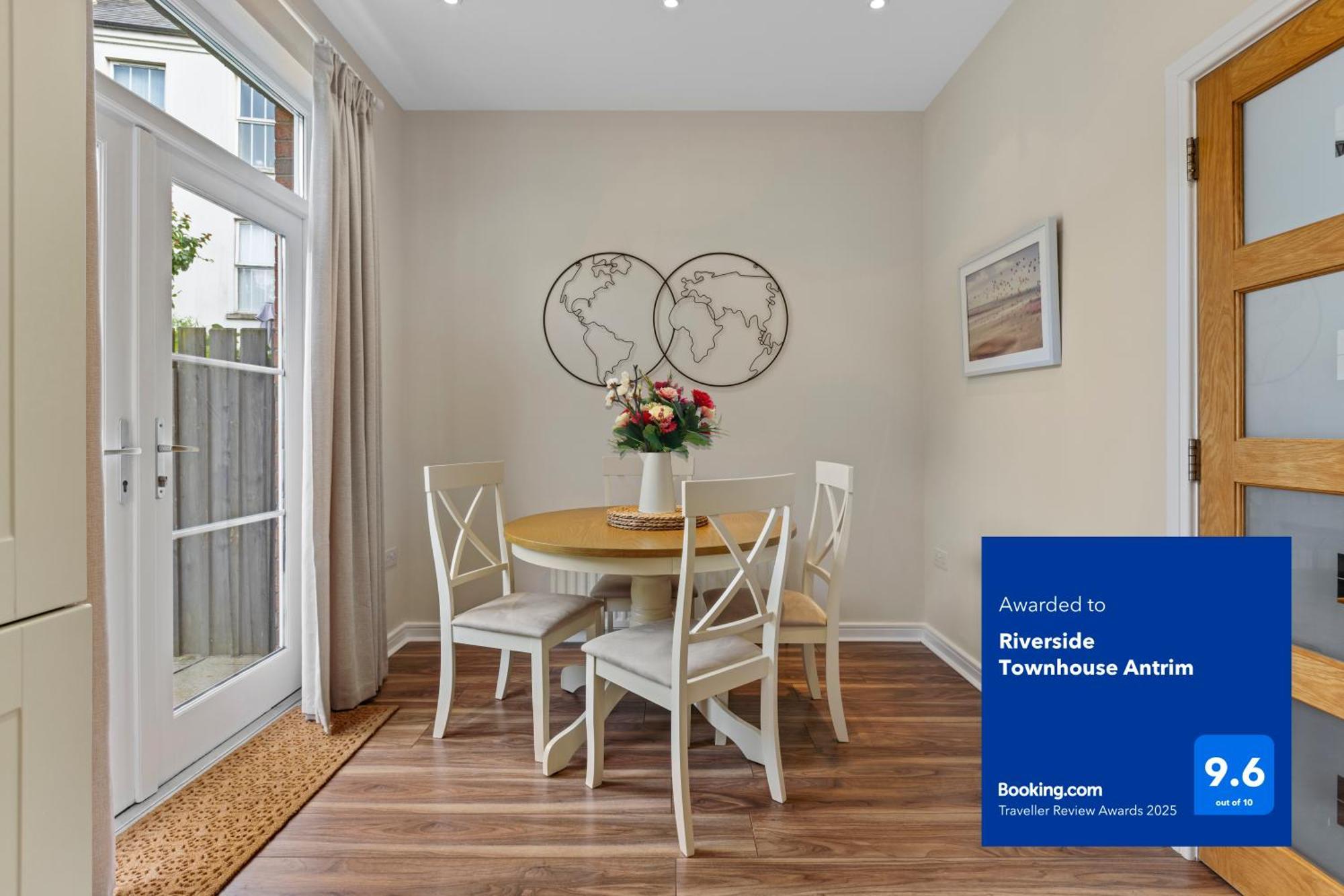 Riverside Townhouse Antrim Esterno foto